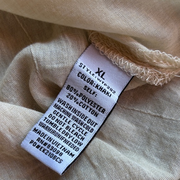 Cream Boho / Cowgirl Light Weight Button-Up Women's Top 🤩 - Picture 10 of 10